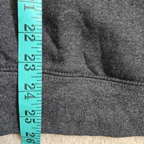 NFL Team Apparel Deteoit Lions Hoodie. Size Small - Picture 9 of 10